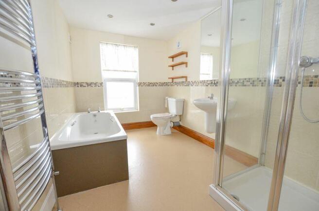 BATH & SHOWER ROOM