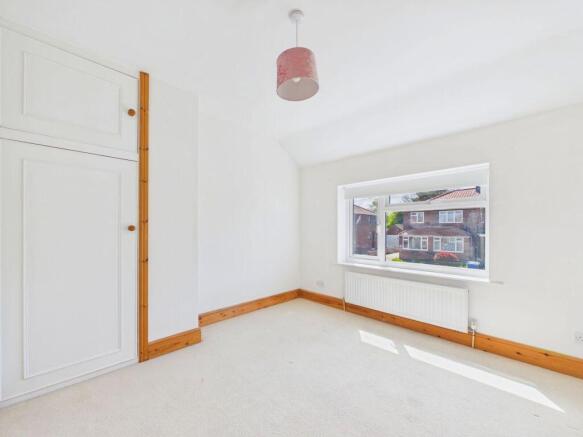 4 bed Semi-Detached for sale Image 11