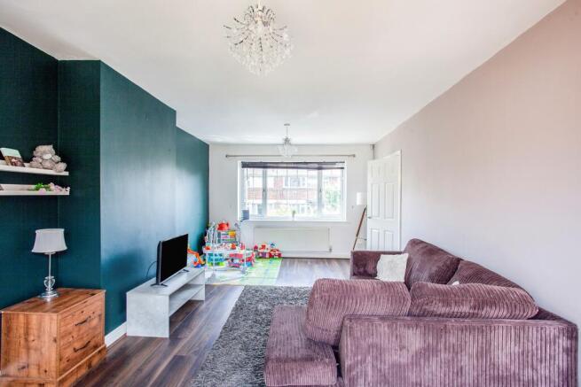 3 bed Semi-Detached for sale Image 5