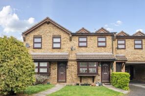 3a, Oakley Close, Addlestone KT15 2LT