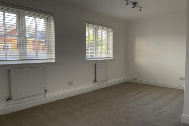 Bedroom 1  (Main)