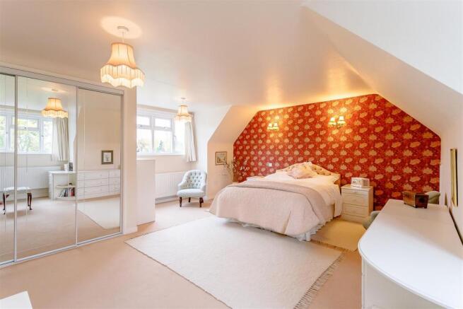8368109-interior06.jpg