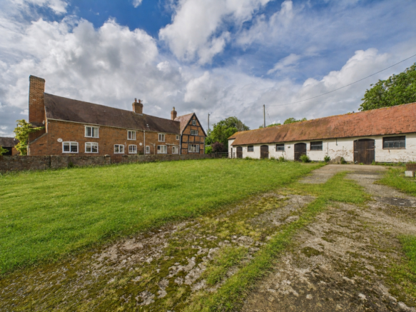 Stables area Lower Farm School lane