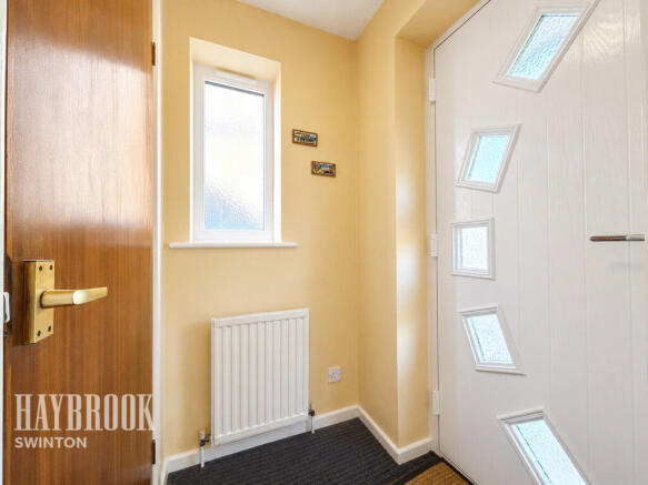 2 bed Detached for sale Image 4