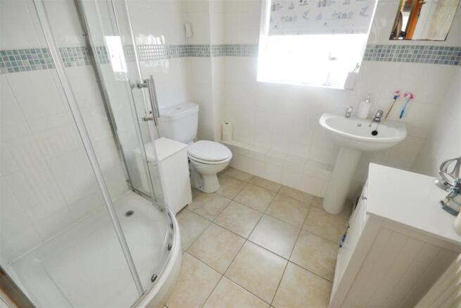 bathrooom.jpg