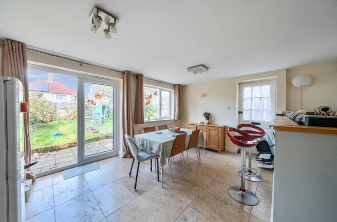 Kitchen/Dining Room