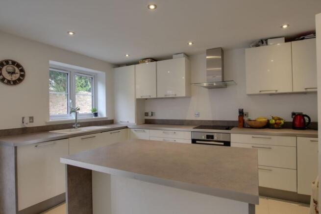 Kitchen/Breakfast