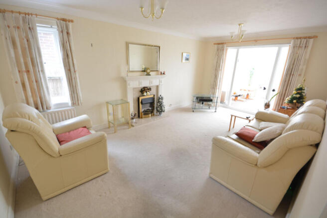 SITTING ROOM