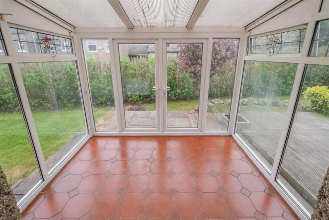 3 bed Semi-Detached for sale Image 7