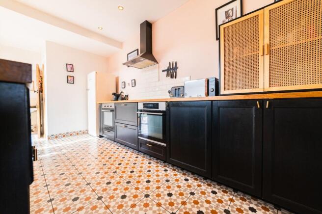 29 earls Court_26