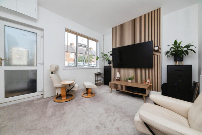 2 bed Terraced for sale Image 2