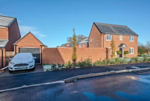 8, Clifford Place, Great Haywood, Stafford ST18 0XG