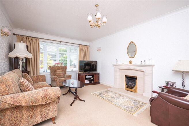 Sitting/Dining Room