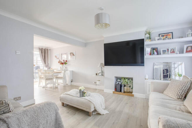 15 Spring Gardens, SL7 3HS (LOW RES)-5