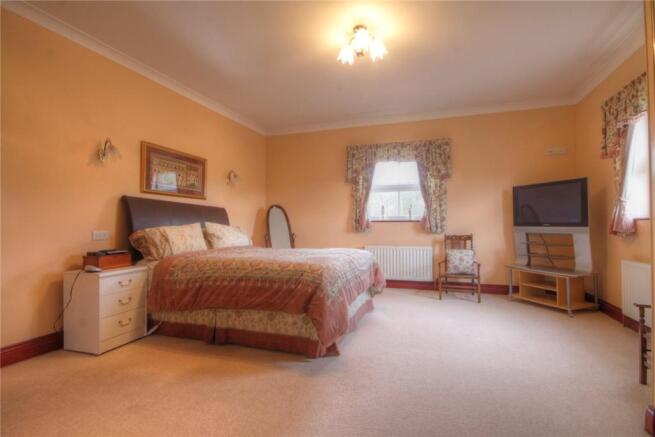 Master Bedroom Pic 2