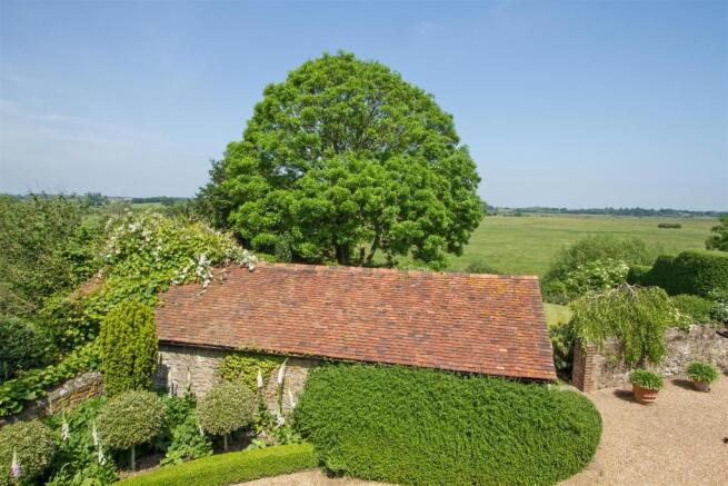 house. estate agency Amberley outbuilding