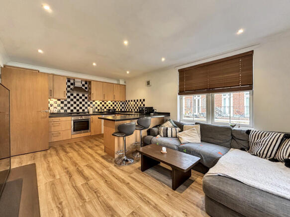 Kitchen/Dining/Li...