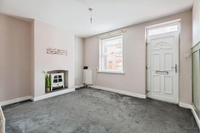 3 bed Terraced for sale Image 6
