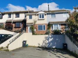 16, Fairfields, Looe PL13 1HD
