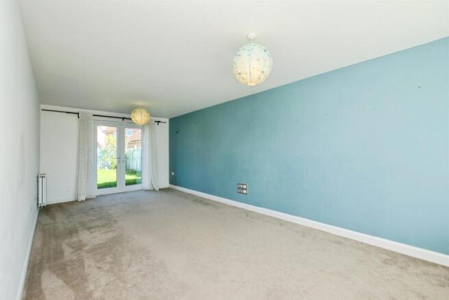 4 bed Detached for sale Image 6