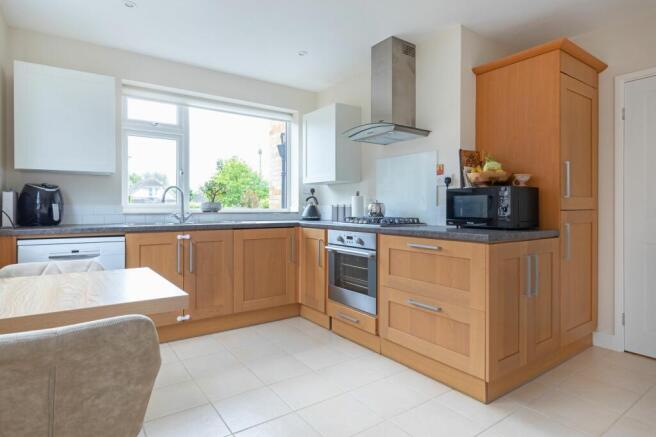 Kitchen / Breakfast Room