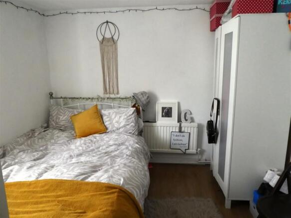 bed1.JPG