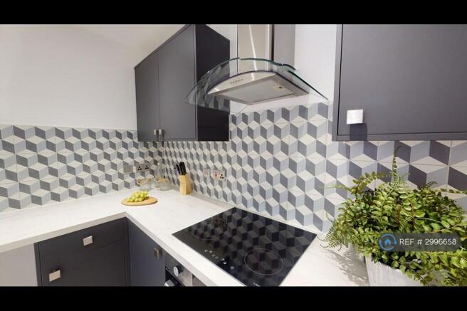 1 bed Flat to rent Image 5