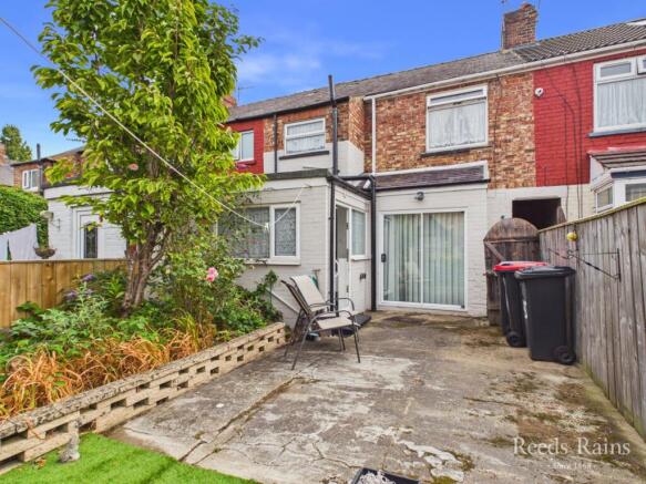 3 bed Terraced for sale Image 10