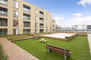 Flat 20, 2 Somers House, Spitfire Chase, Walton-on-thames KT12 1FW