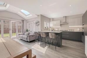 28, Nightingale Avenue, Chertsey KT16 0SA