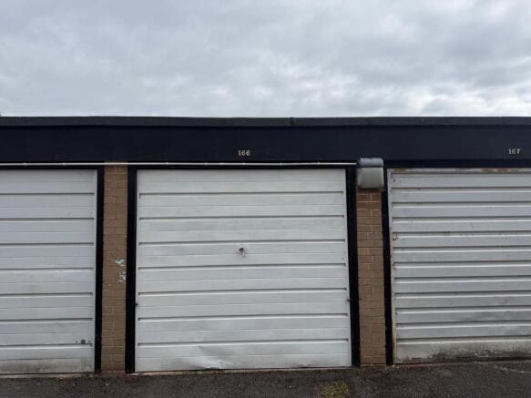 Garages for sale Image 5
