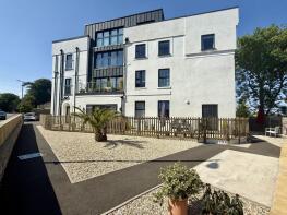 Flat 8 Ocean View, 18, Babbacombe Road, Torquay TQ1 3SJ