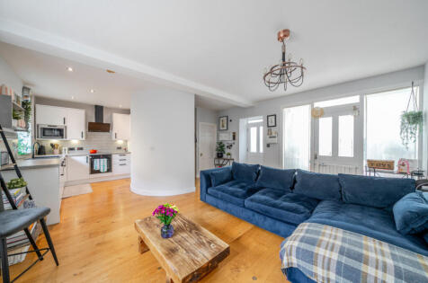 Moor Allerton Hall, Lidgett Lane, Roundhay, Leeds, LS8