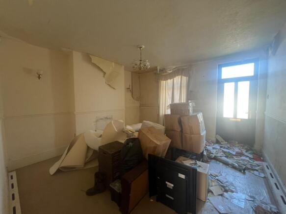 2 bed Semi-Detached for sale Image 4