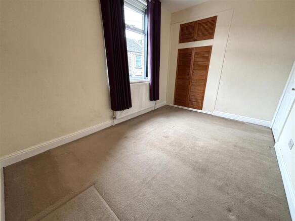 3 bed Terraced for sale Image 4