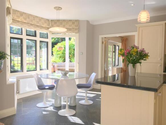 Kitchen/Breakfast Ro