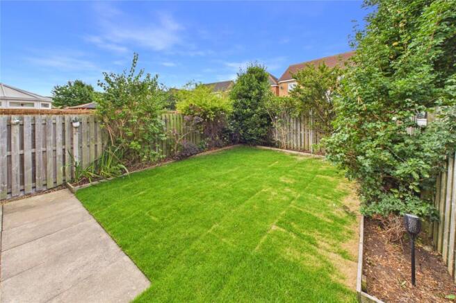 2 bed Semi-Detached for sale Image 12