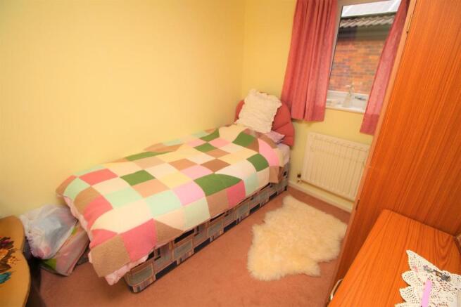 Bed 2 (1).JPG