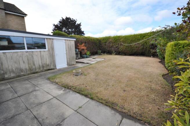 3 bed Semi-Detached for sale Image 12