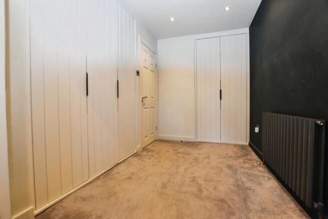 3 bed Semi-Detached for sale Image 7