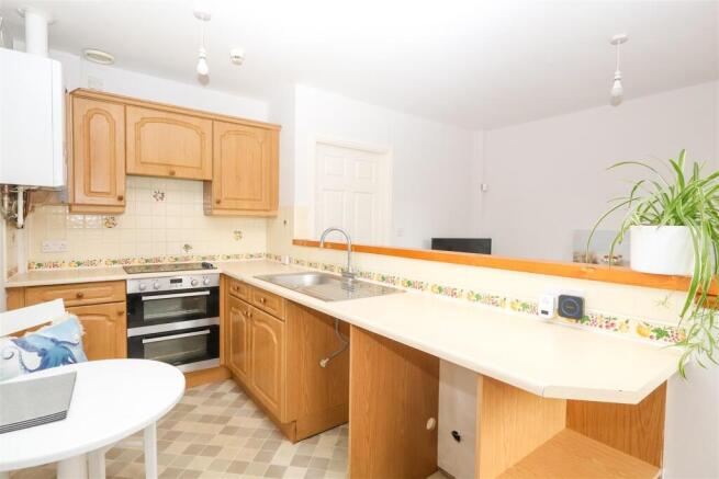 1 bed Apartment for sale Image 11