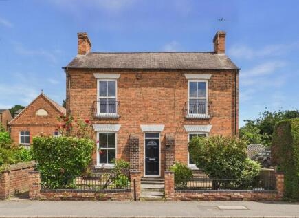 Main Street, Lowdham, Nottingham