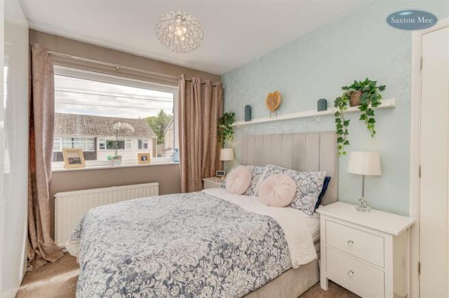 3 bed Semi-Detached for sale Image 9