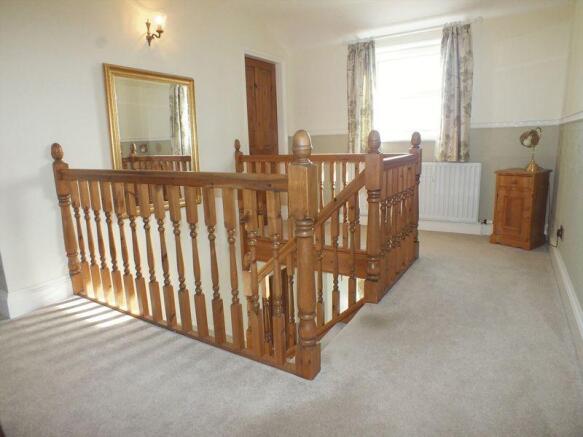 Galleried landing