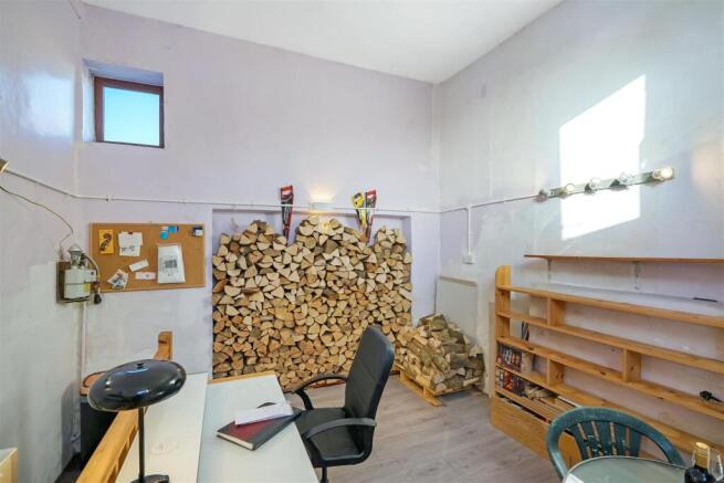 2 bed Cottage for sale Image 11