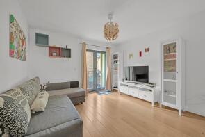 Flat 4, 19 Edith Cavell House, Sturry Street, London E14 6DB