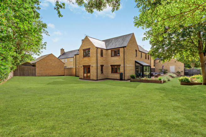 10, Homefield, Nassington, Peterborough, Northamptonshire, PE8 photo 4
