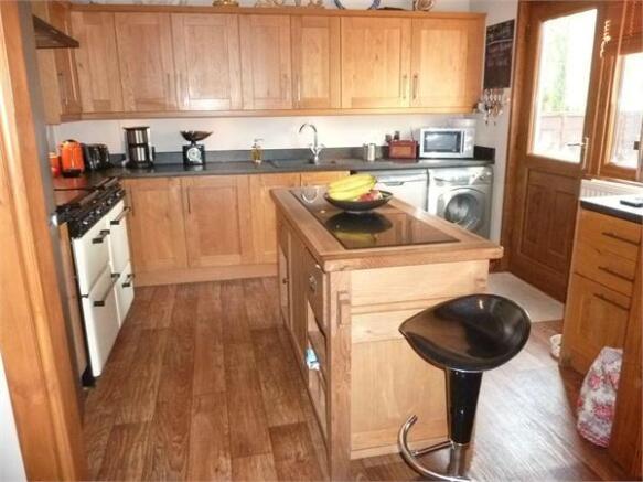 Fitted Kitchen