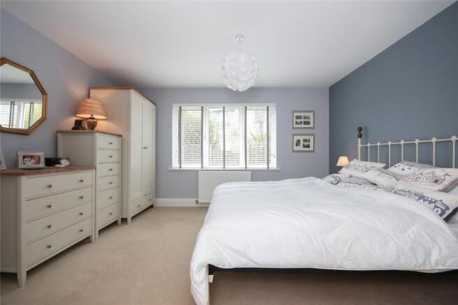 Guest Bed (5)