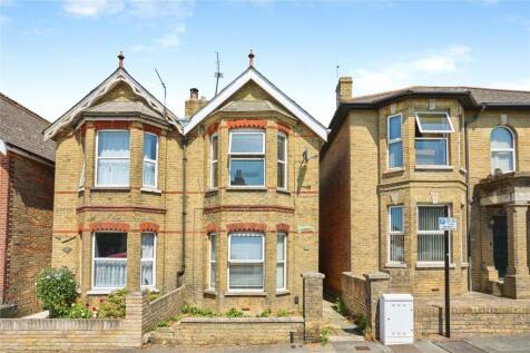 York Avenue, EAST COWES, Isle of Wight, PO32
